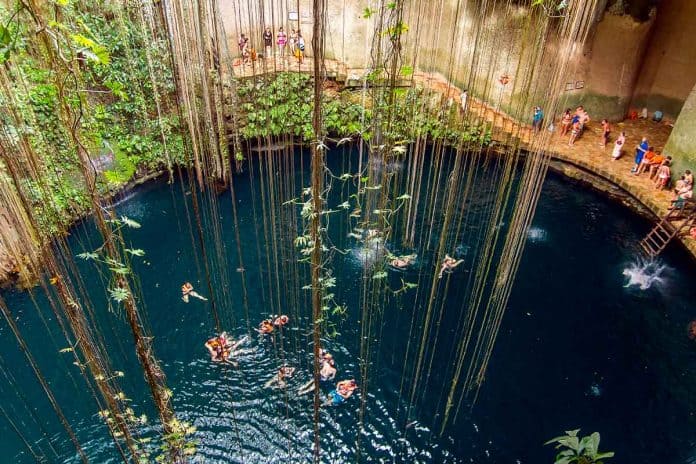 Cenote Ik Kil en yucatan